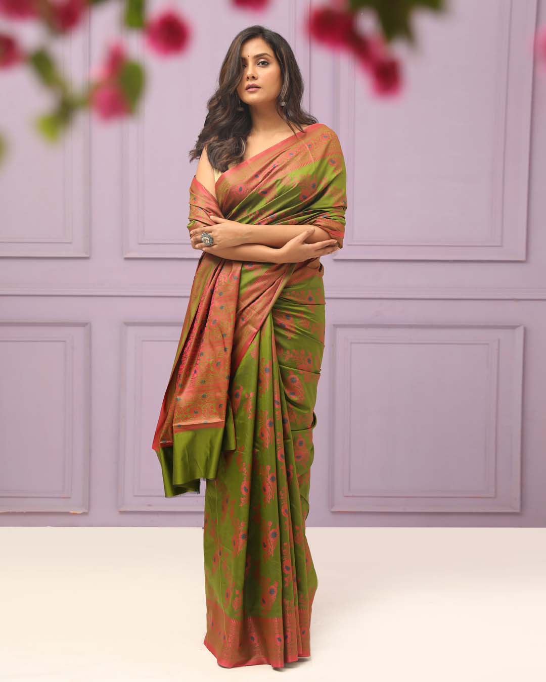 VERDANT ELEGANCE (SAREE)