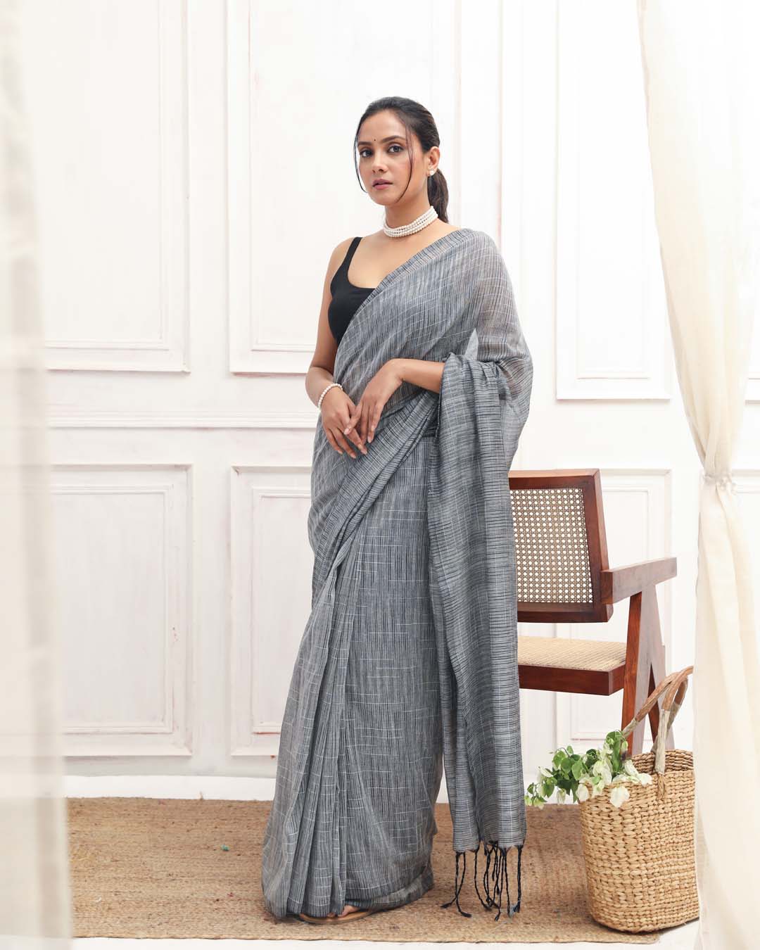 ONYX CHIC (SAREE)