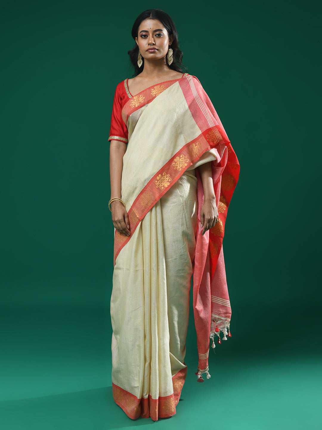 SANDSTONE ELEGANCE (SAREE)