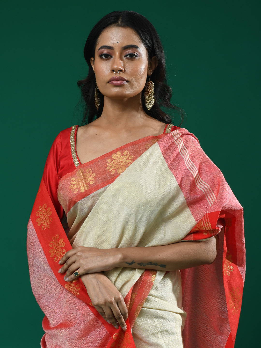 Jamdani Beige Colourblocked Traditional Wear