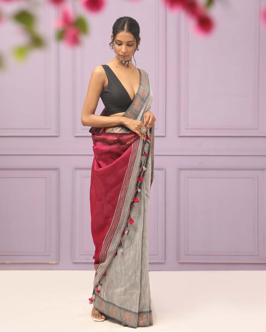 CHARCOAL CHIC (HANDLOOM COTTON BLEND SAREE)