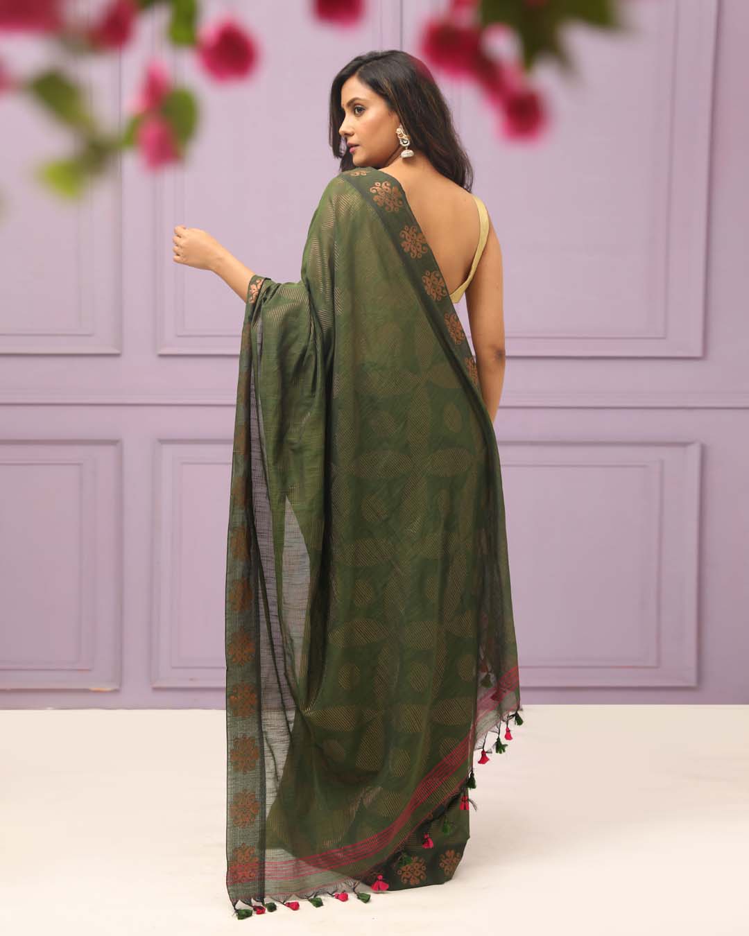 Jamdani Green Colourblocked Traditional Wear