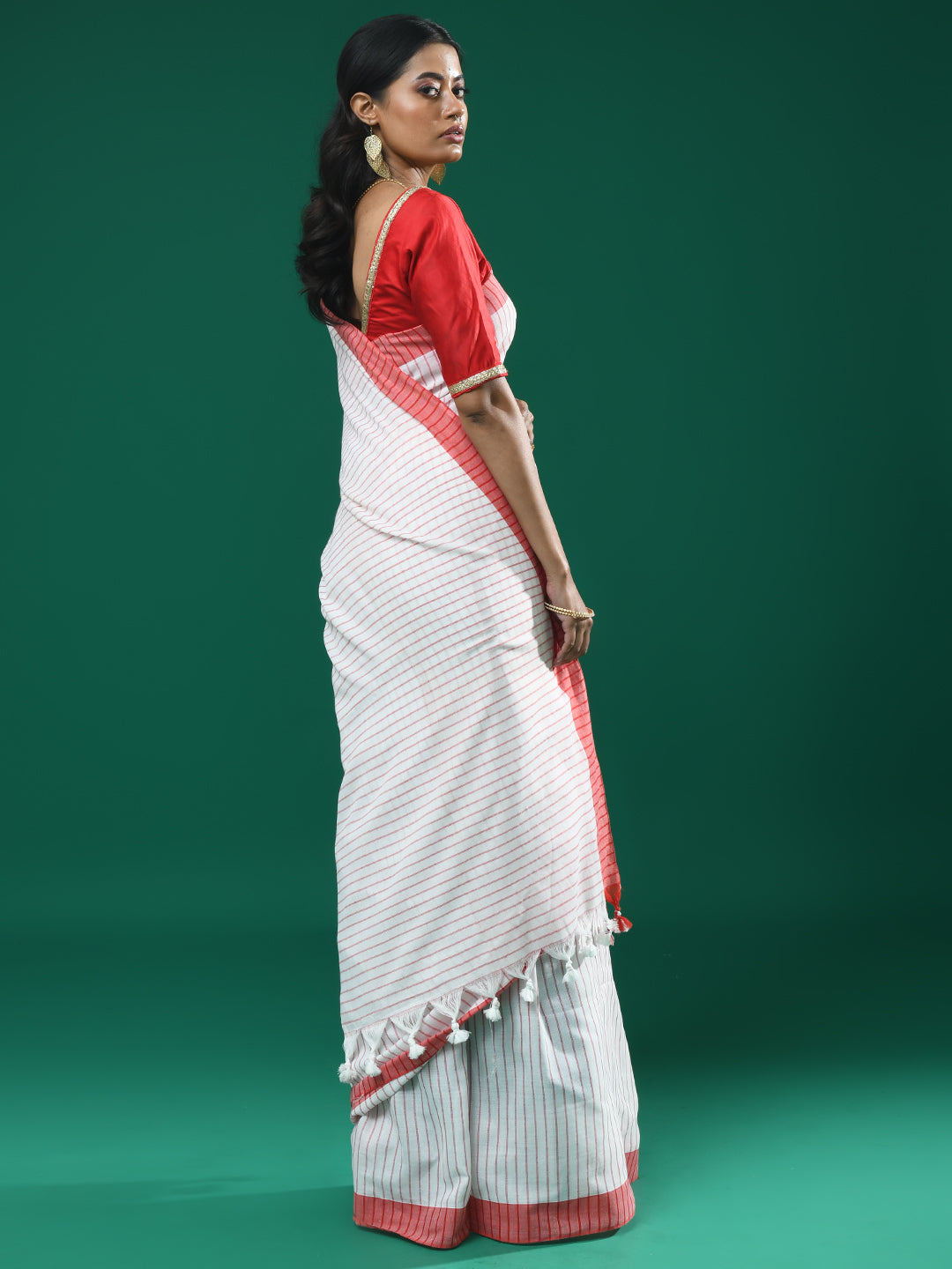 IVORY STRIPES (SAREE)