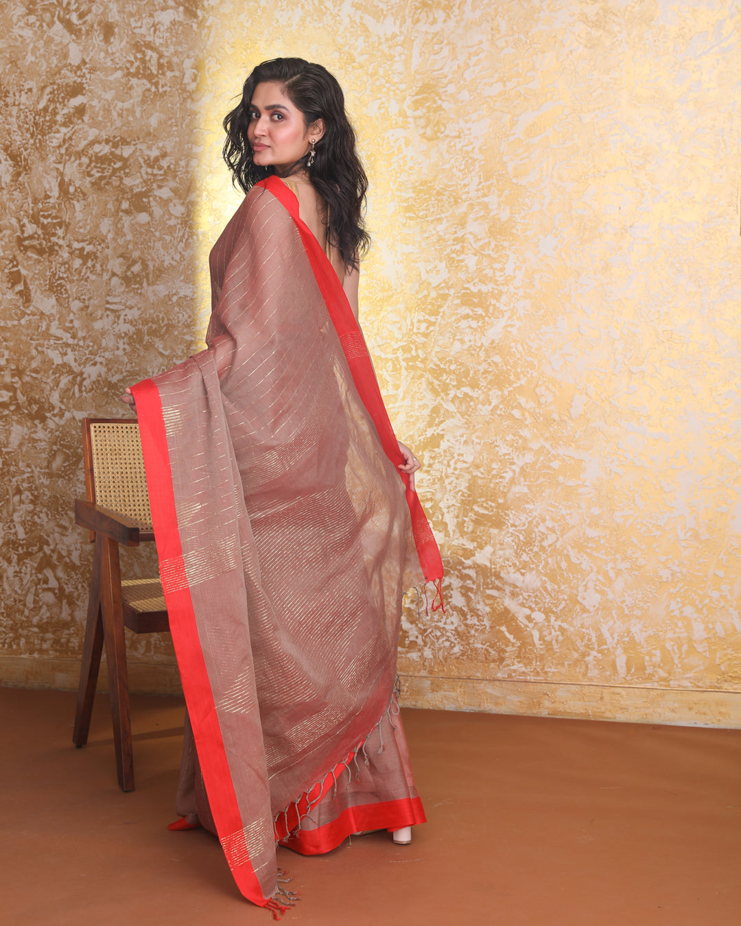 SAND STRIPES (SAREE)