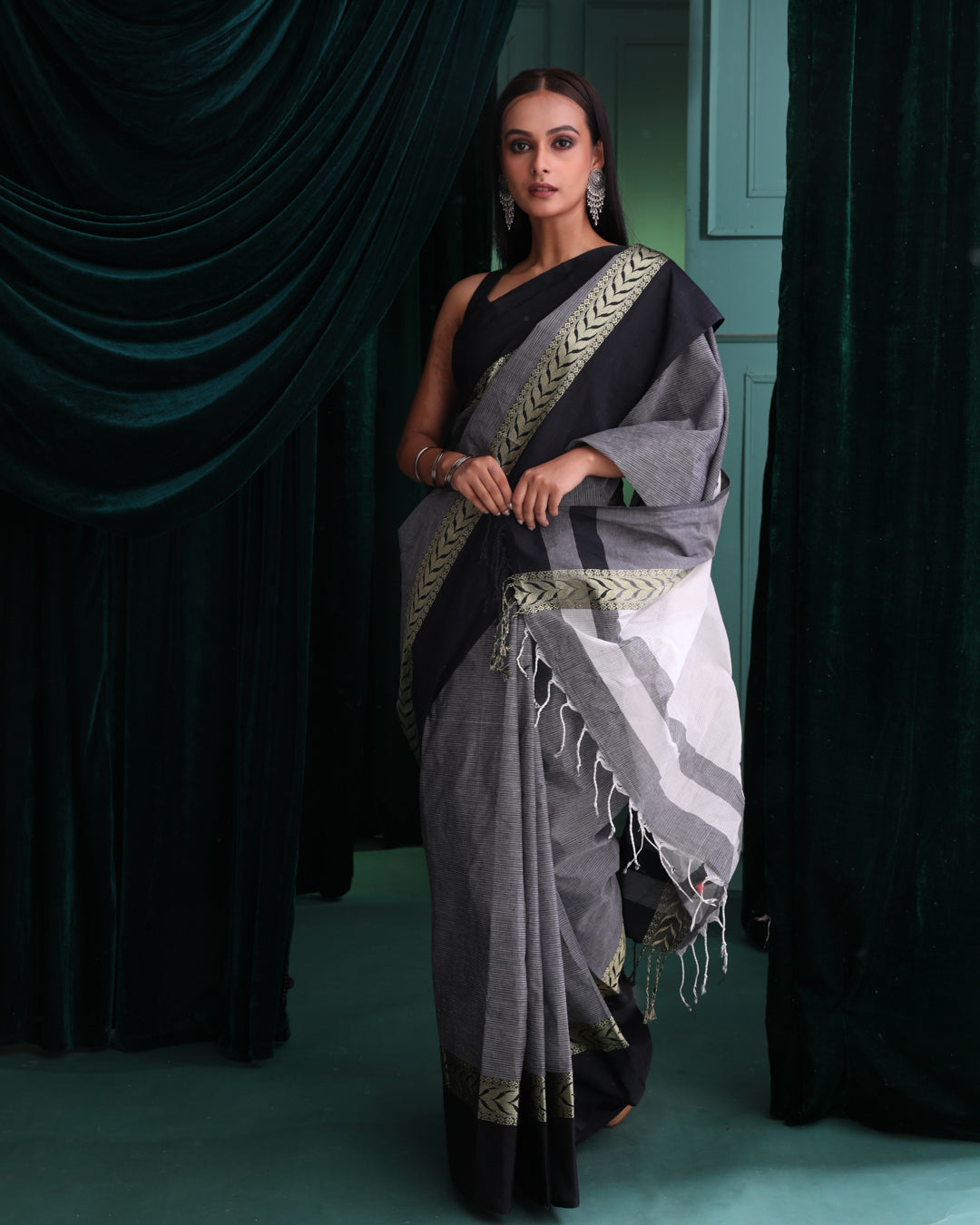 SUBTLE ELEGANCE (SAREE)