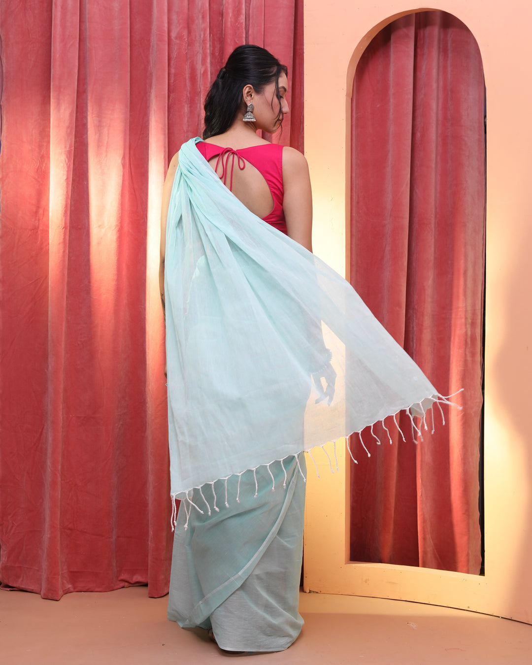 SILENCE WOVEN (SAREE)