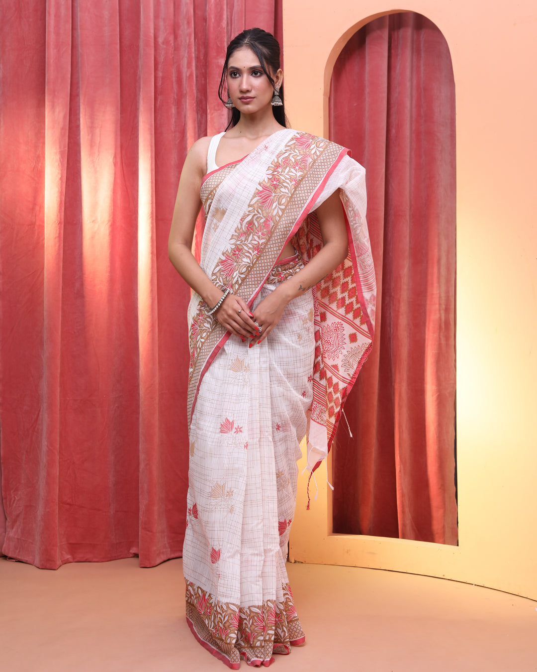 Jamdani White Printed  Wear  Saree