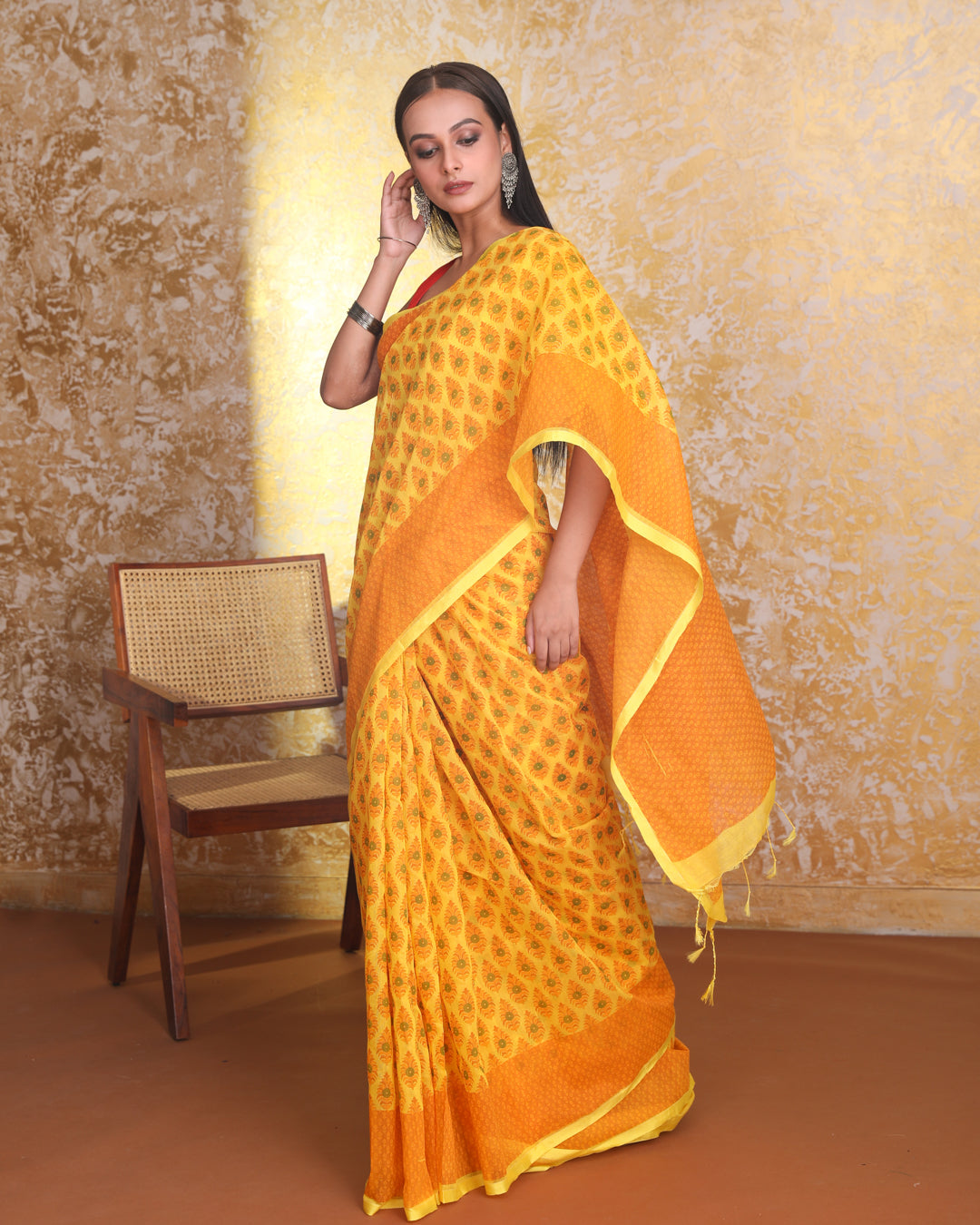 Jamdani Yellow Printed  Wear  Saree