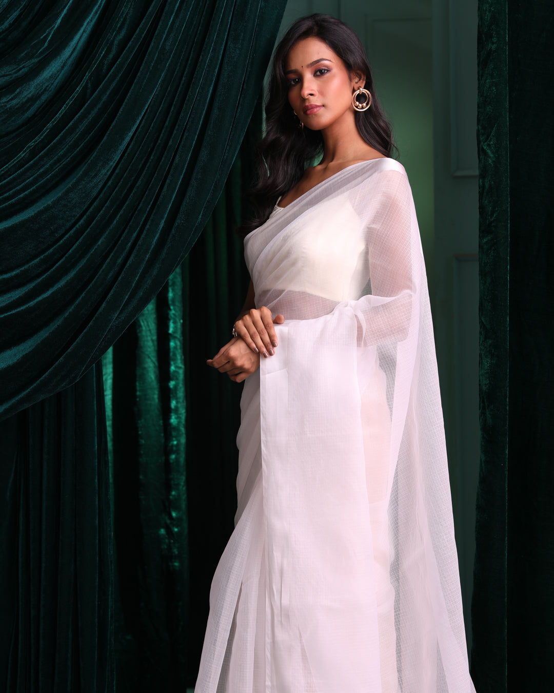 Banarasi White Solid Daily Wear  Saree