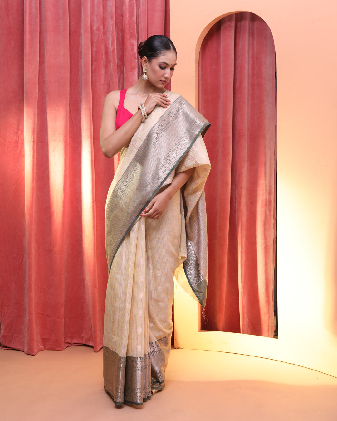 Banarasi Gold Woven Design Festive Wear  Saree