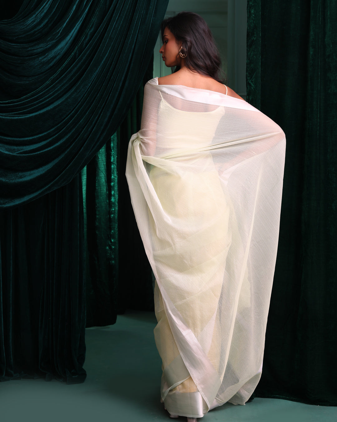 VERDANT GRACE (SAREE)