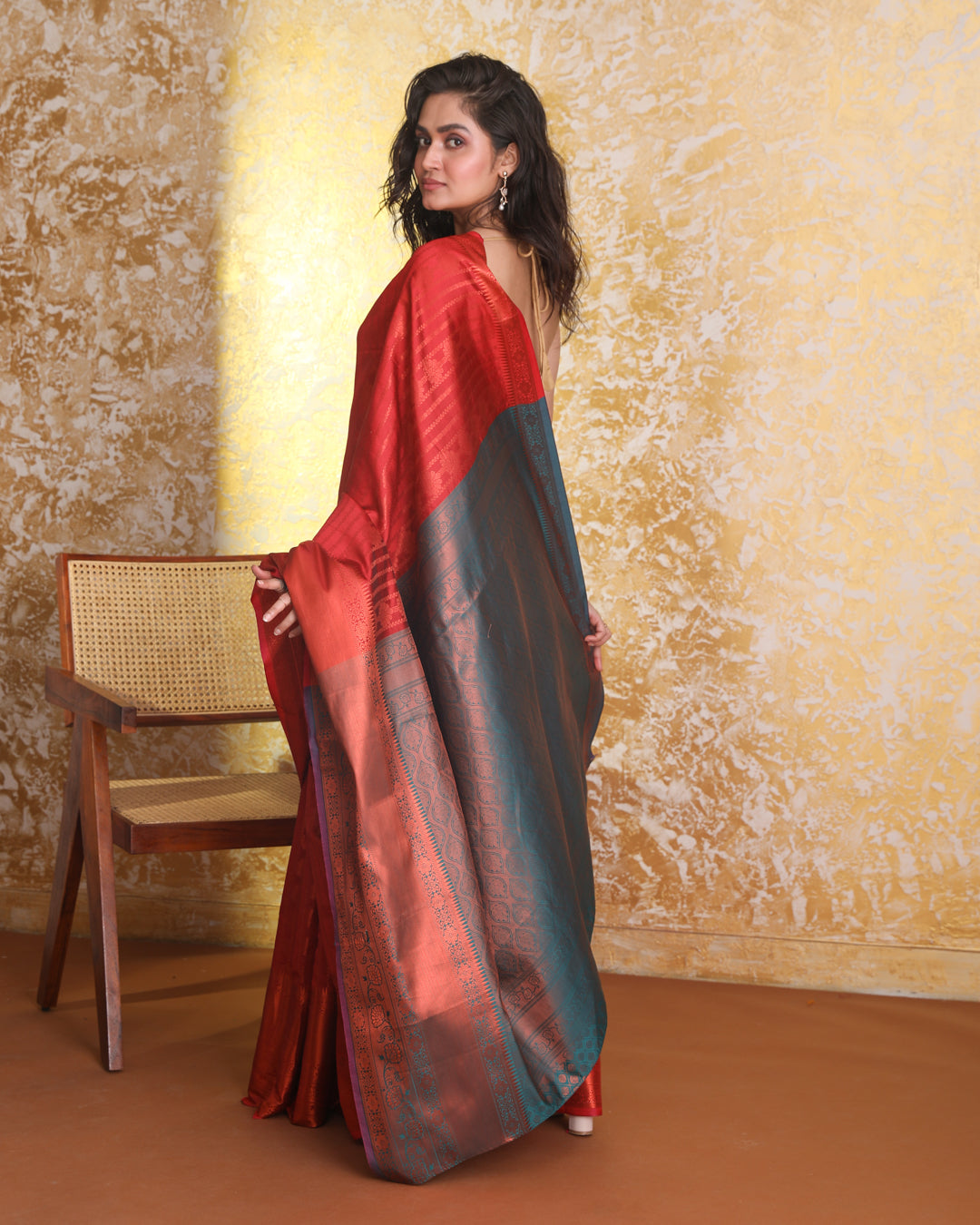 SCARLET LEGACY (SAREE)