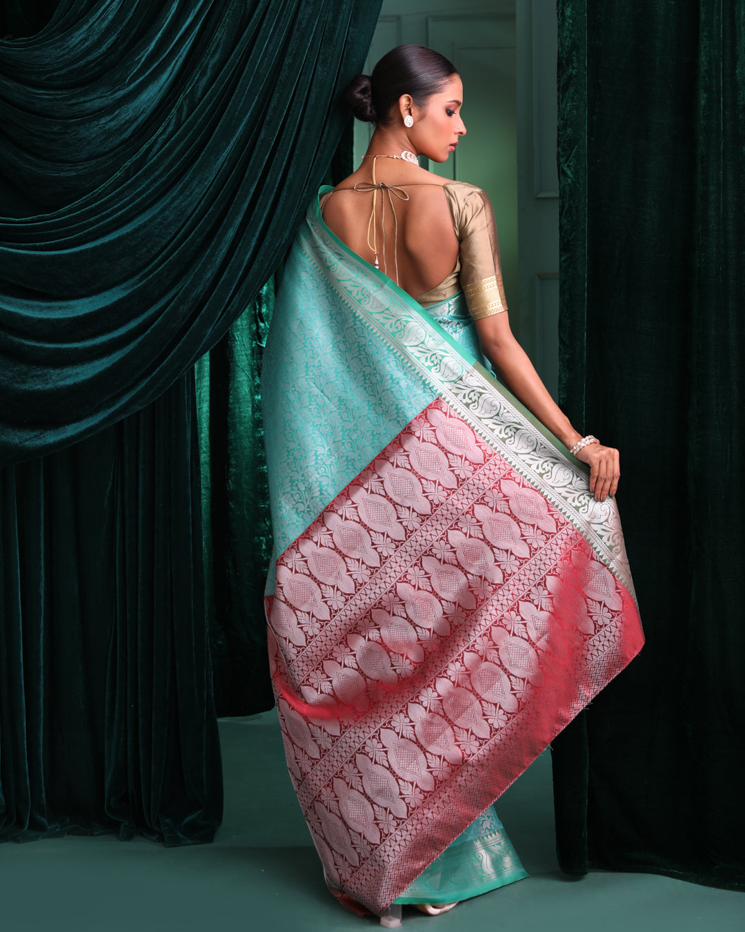 EMERALD ENCHANTMENT (SAREE)