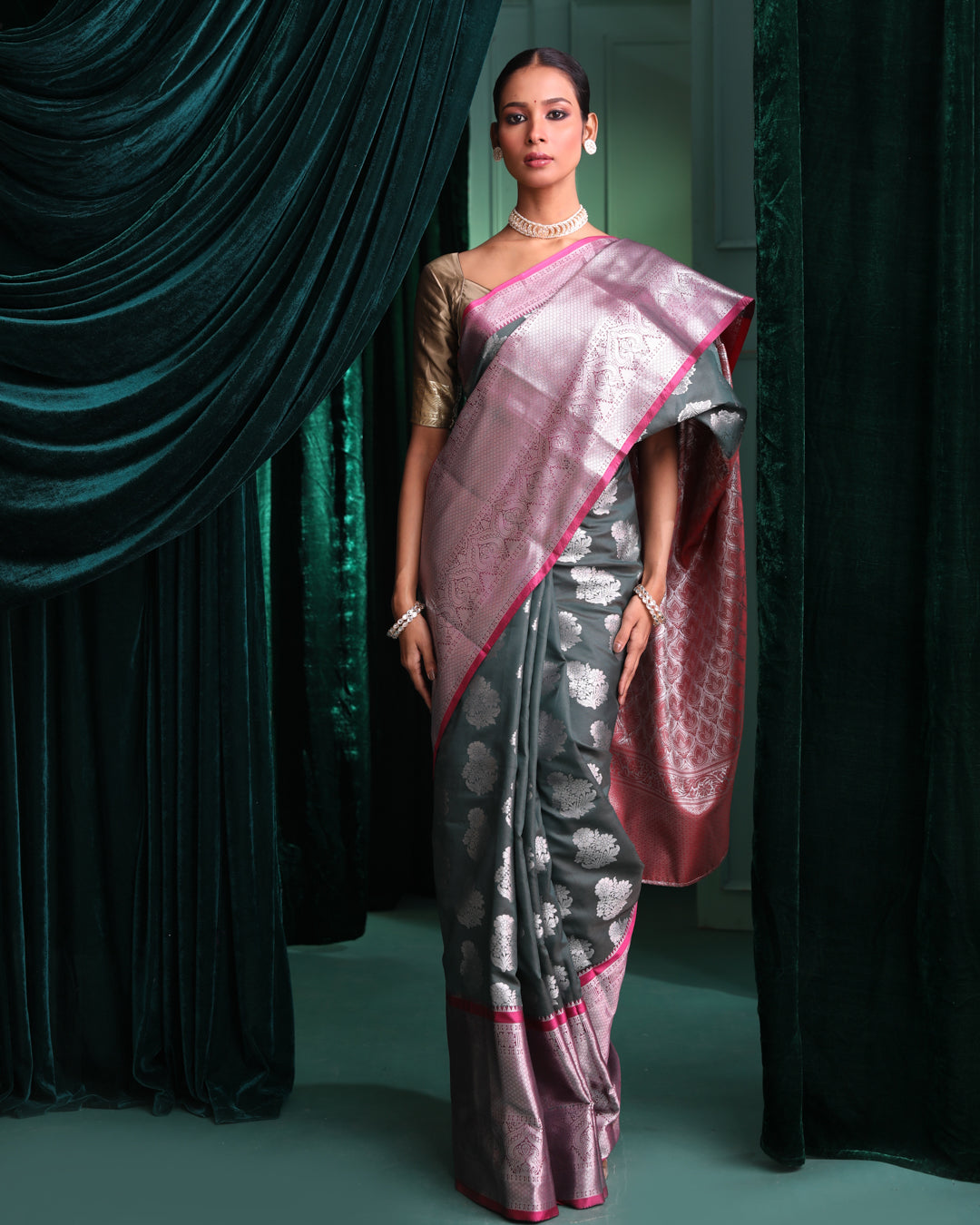 VERDANT MAJESTY (KANJEEVARAM ART SILK SAREE)