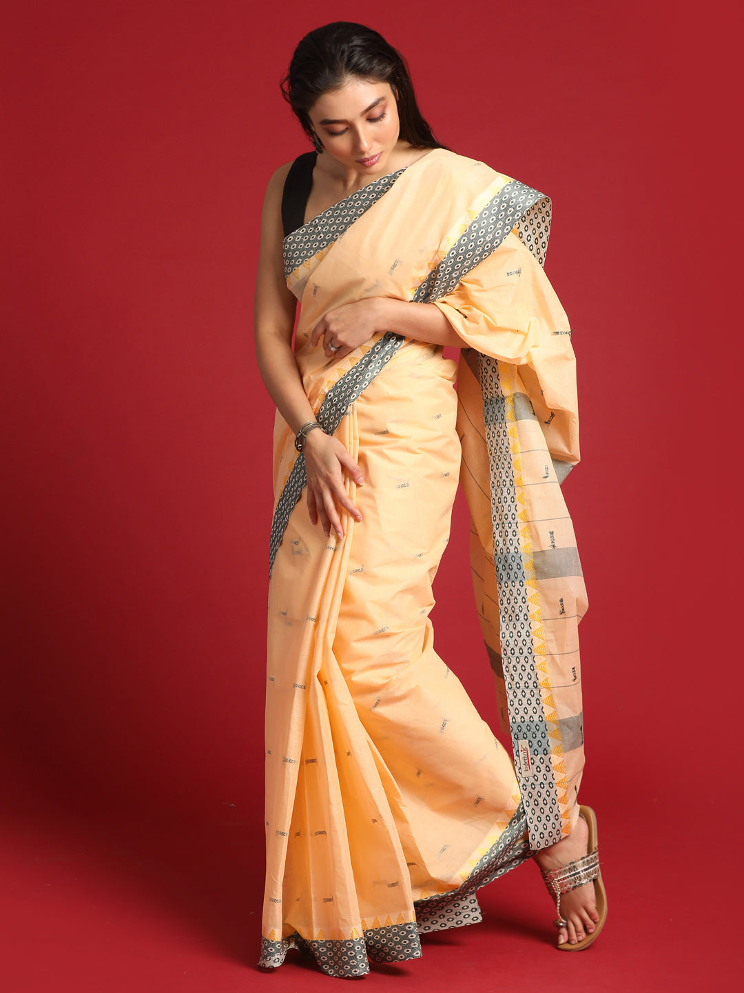 Indethnic Cream Woven Design Saree - View 3