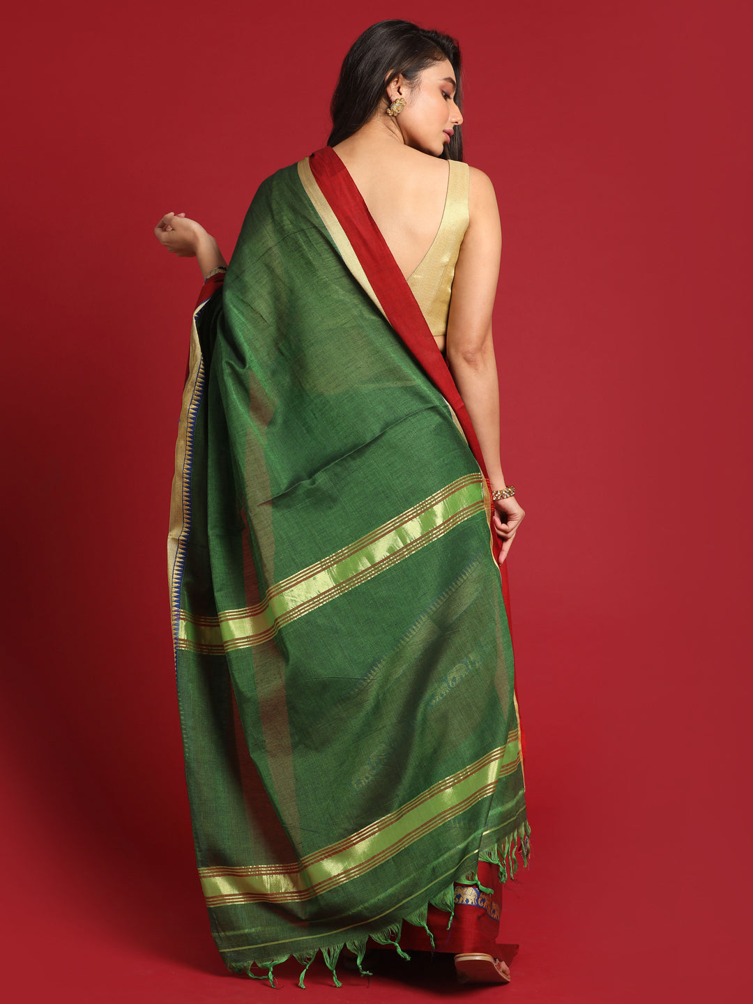 Indethnic Green Solid Saree - View 3