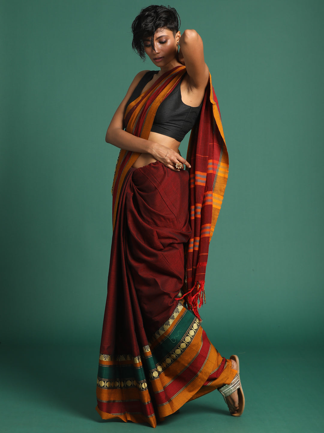 Indethnic Maroon Solid Saree - View 2