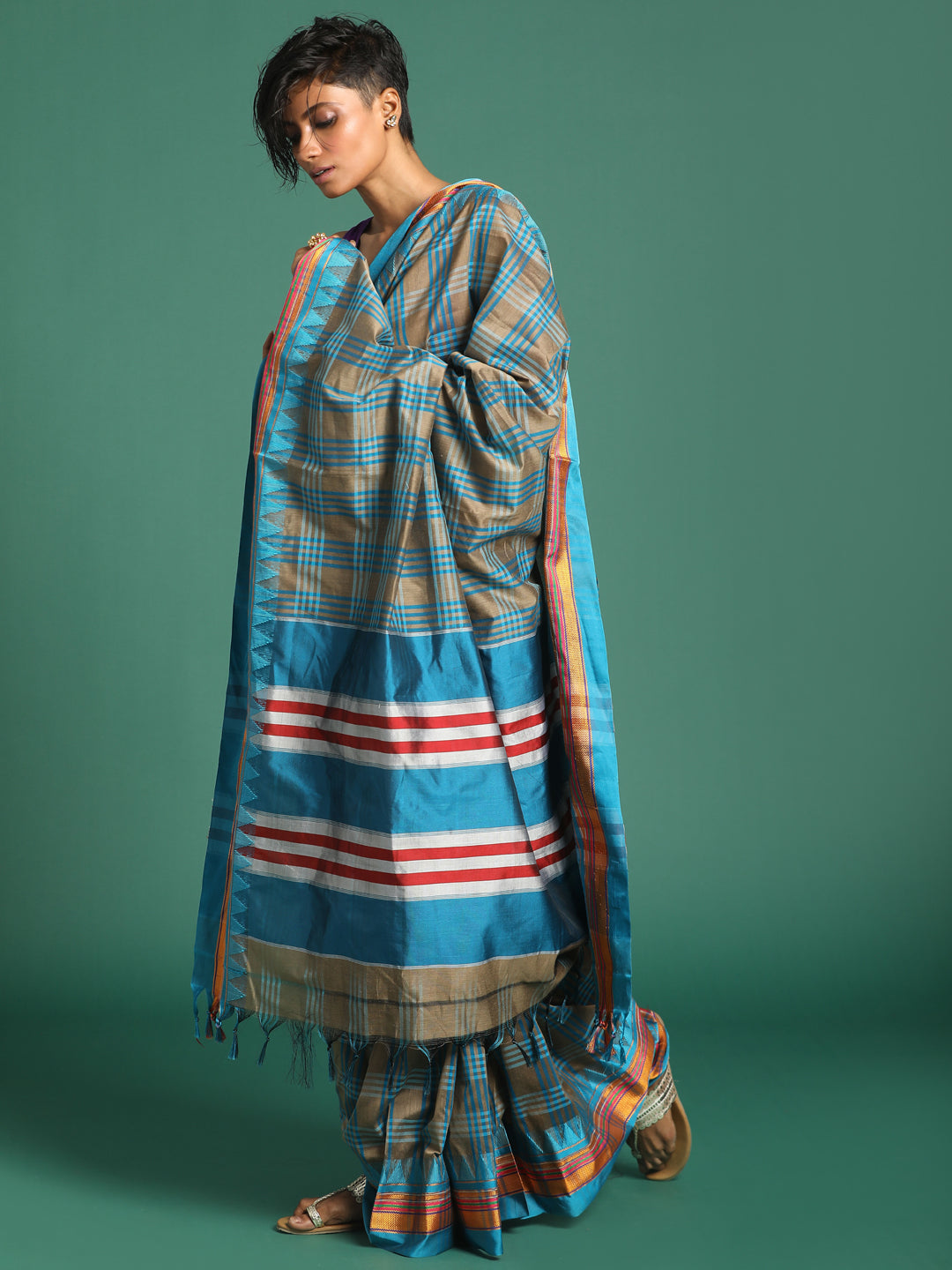 Indethnic Grey Checked Saree - View 3