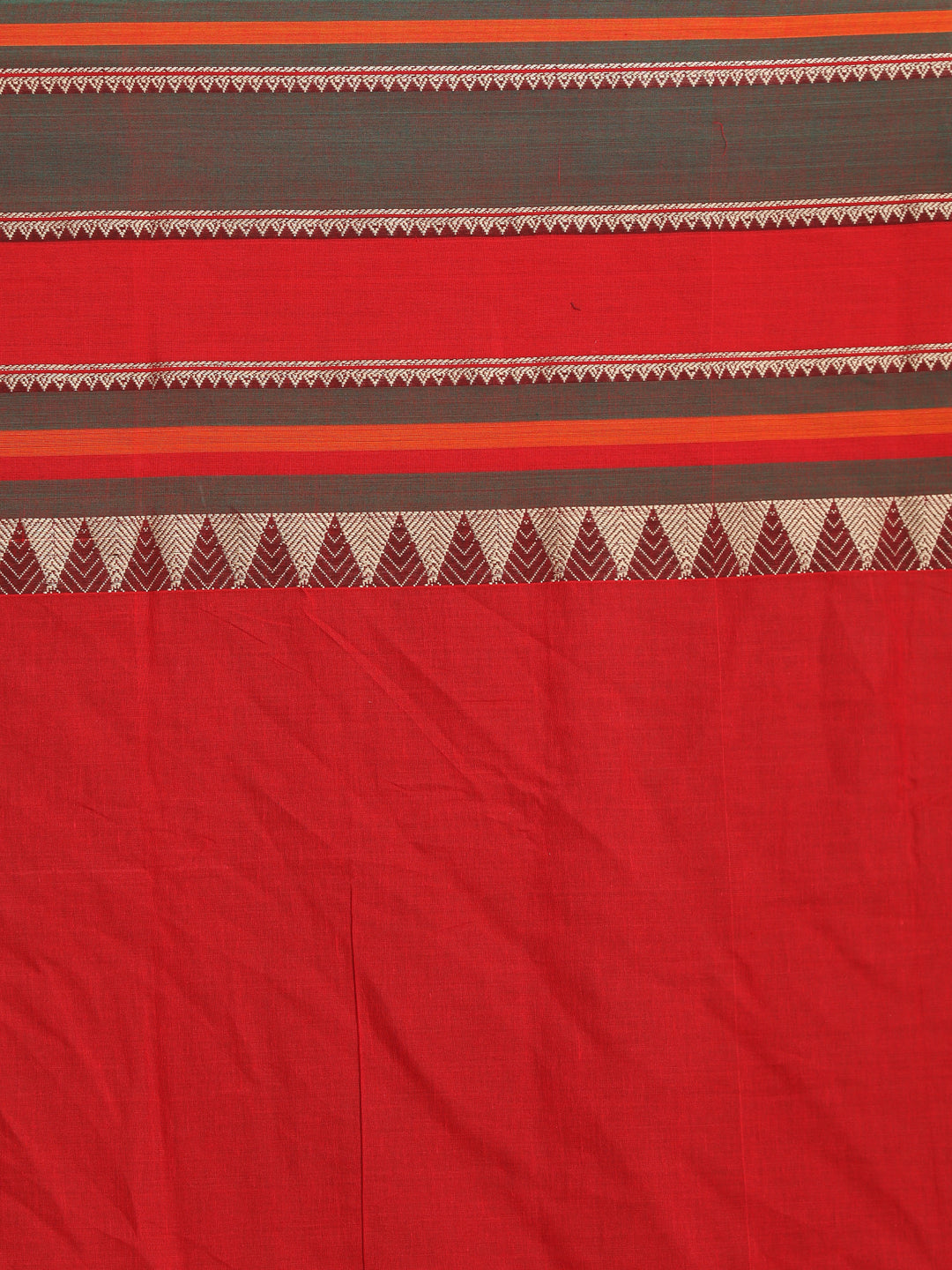 Indethnic Red Pure Cotton Solid Saree - Saree Detail View