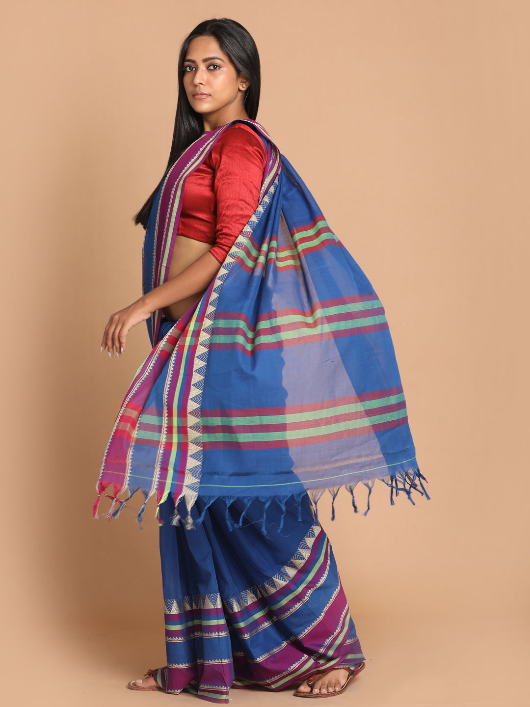 Indethnic Blue Pure Cotton Solid Saree - View 2