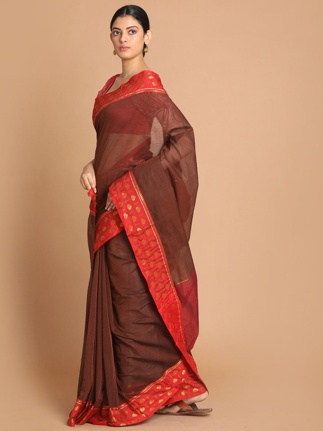 Indethnic Brown Pure Cotton Solid Saree - View 2