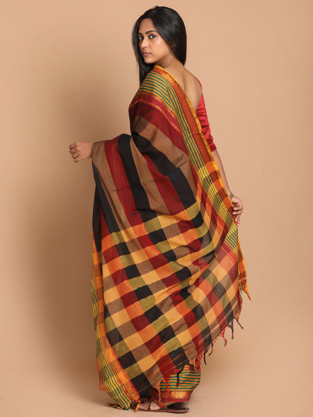 Indethnic Brown Pure Cotton Solid Saree - View 3