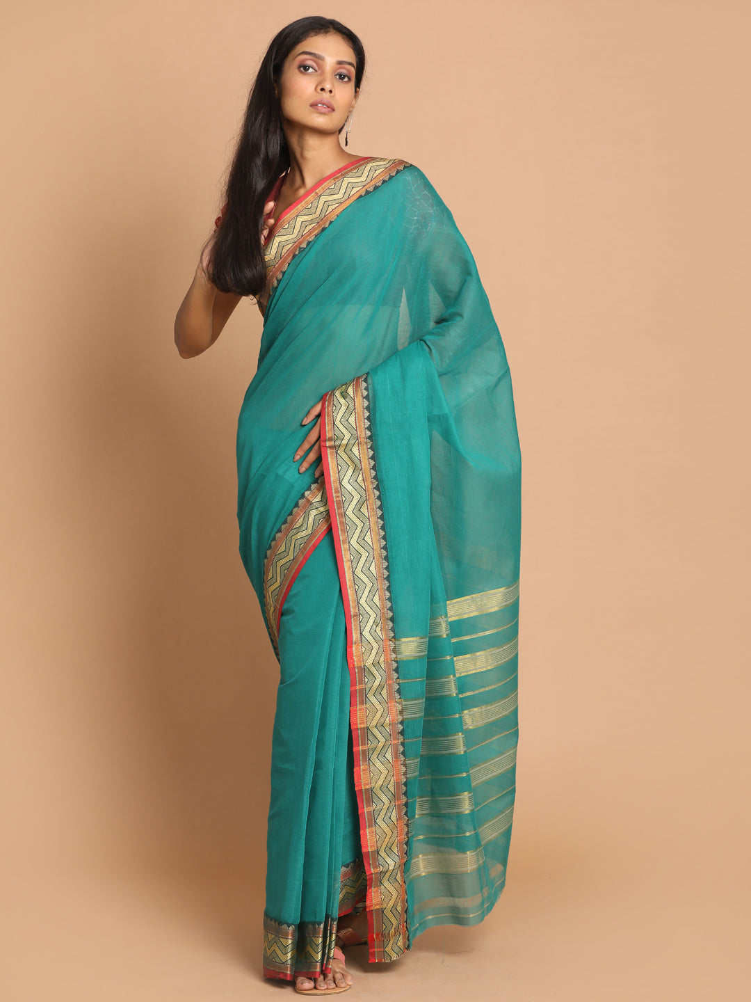 Indethnic Green Pure Cotton Solid Saree - View 2