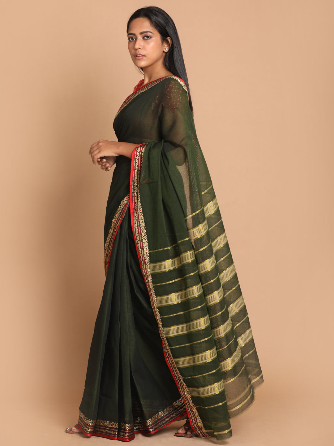 Indethnic Green Pure Cotton Solid Saree - View 2