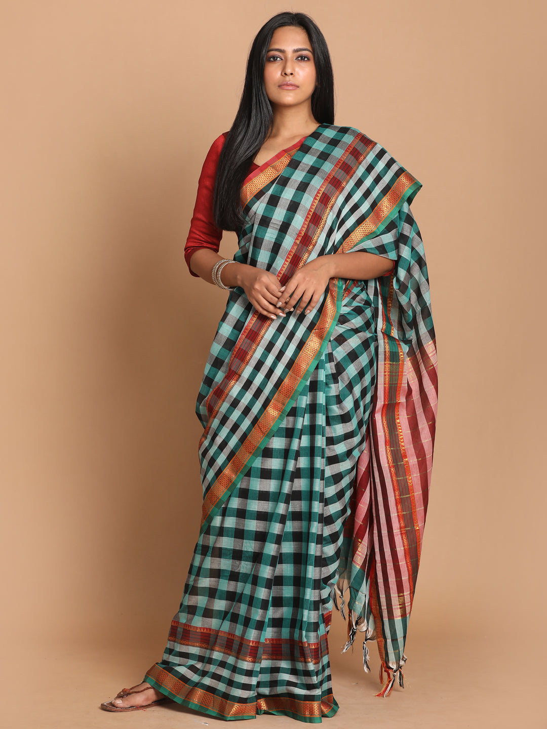 Indethnic Green Pure Cotton Solid Saree - View 1