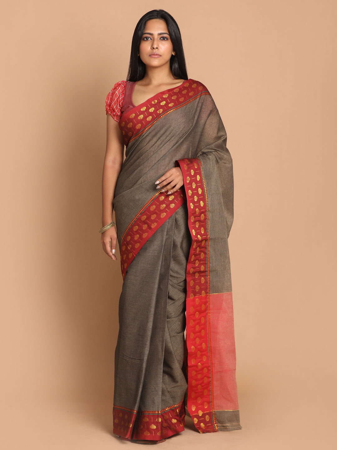 Indethnic Grey Pure Cotton Solid Saree - View 1