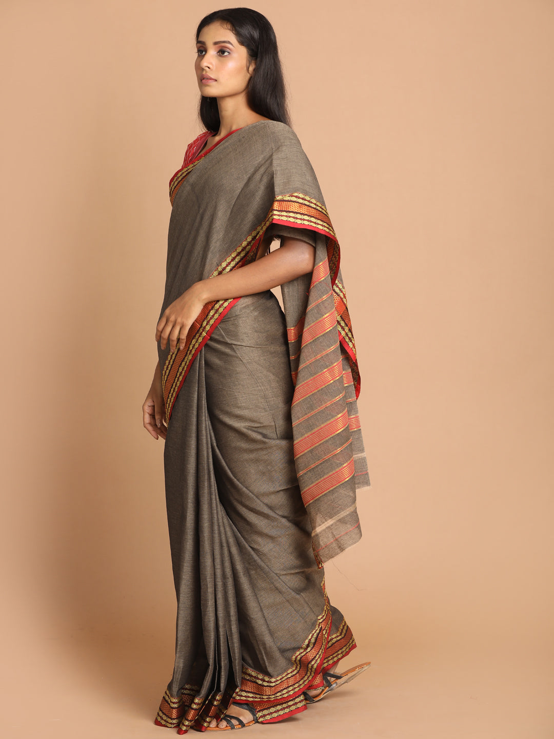Indethnic Grey Pure Cotton Solid Saree - View 1