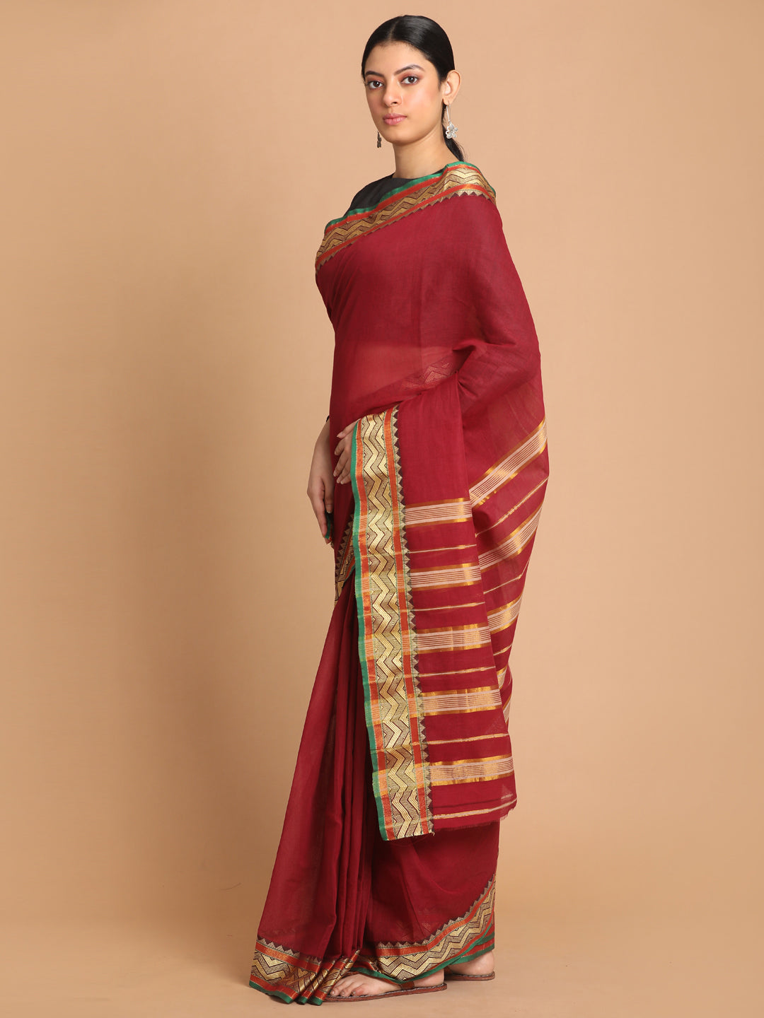 Indethnic Maroon Pure Cotton Solid Saree - View 2