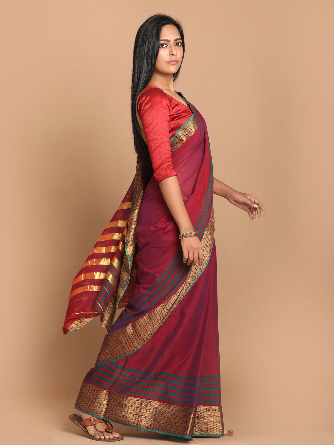 Indethnic Maroon Pure Cotton Solid Saree - View 1