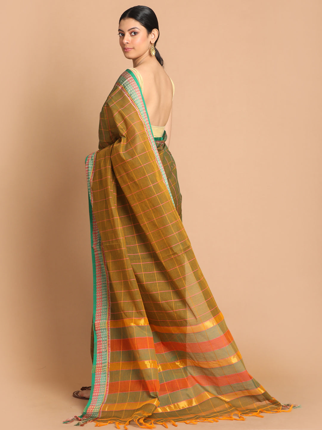 Indethnic Mustard Pure Cotton Checked Saree - View 3