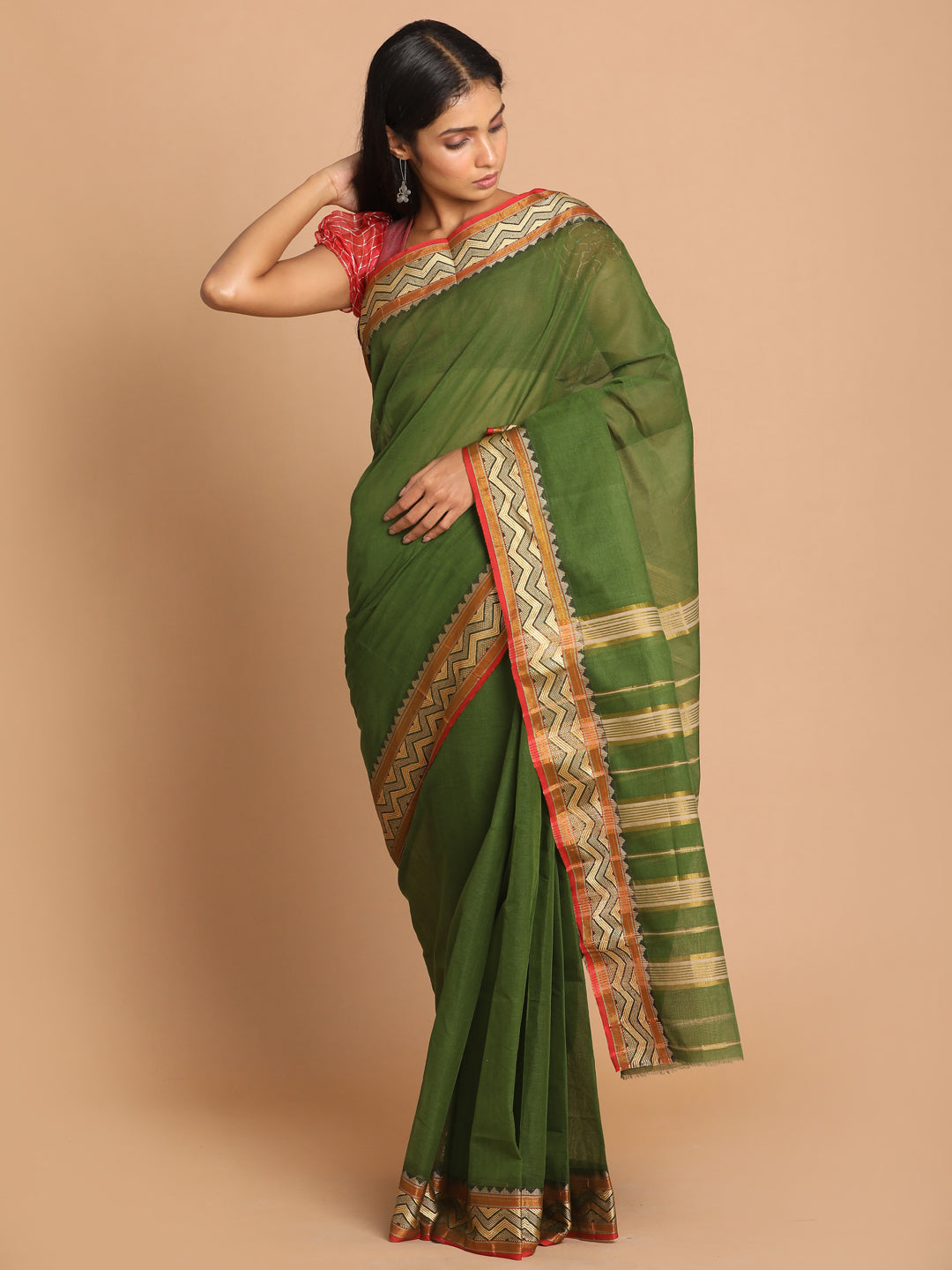 Indethnic Olive Pure Cotton Solid Saree - View 1