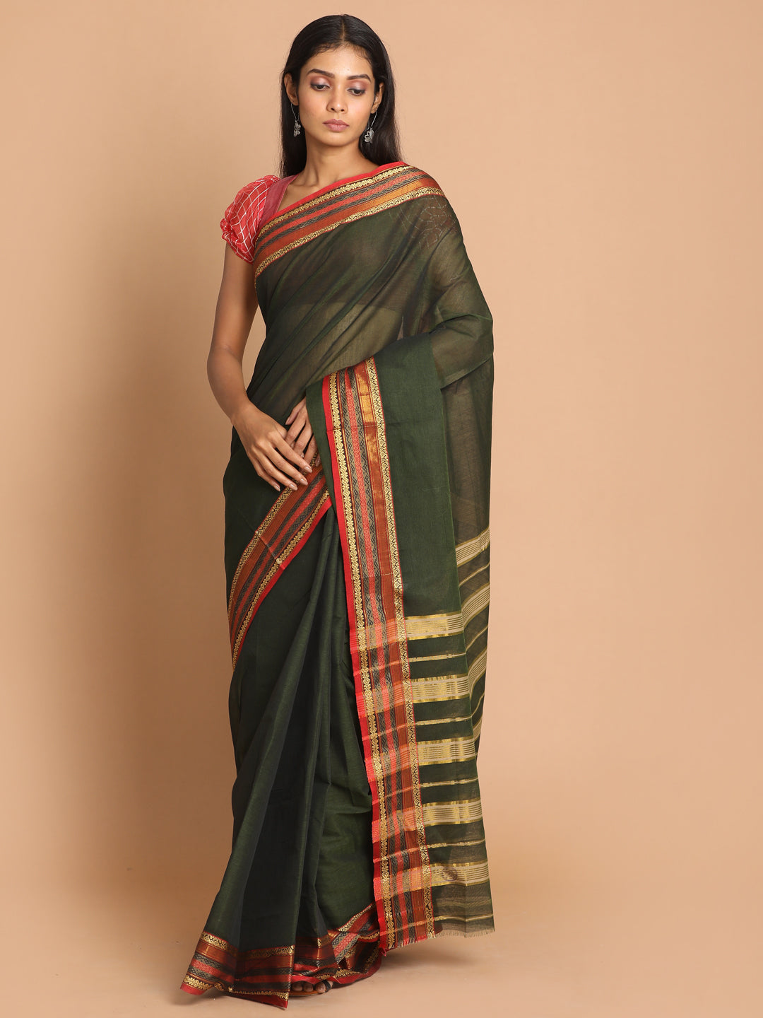 Indethnic Olive Pure Cotton Solid Saree - View 1