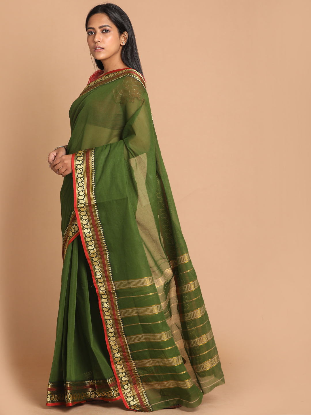 Indethnic Olive Pure Cotton Solid Saree - View 2