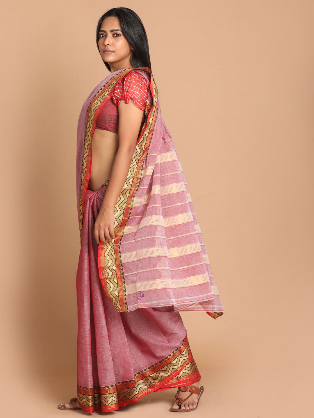 Indethnic Pink Pure Cotton Solid Saree - View 2