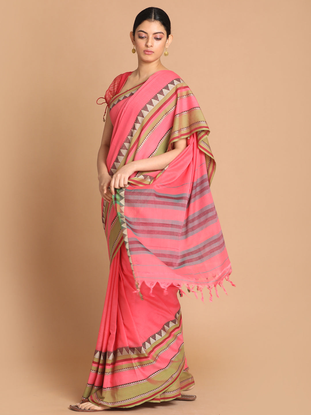 Indethnic Pink Pure Cotton Solid Saree - View 2