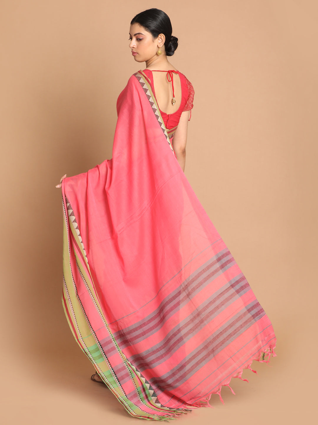 Indethnic Pink Pure Cotton Solid Saree - View 3