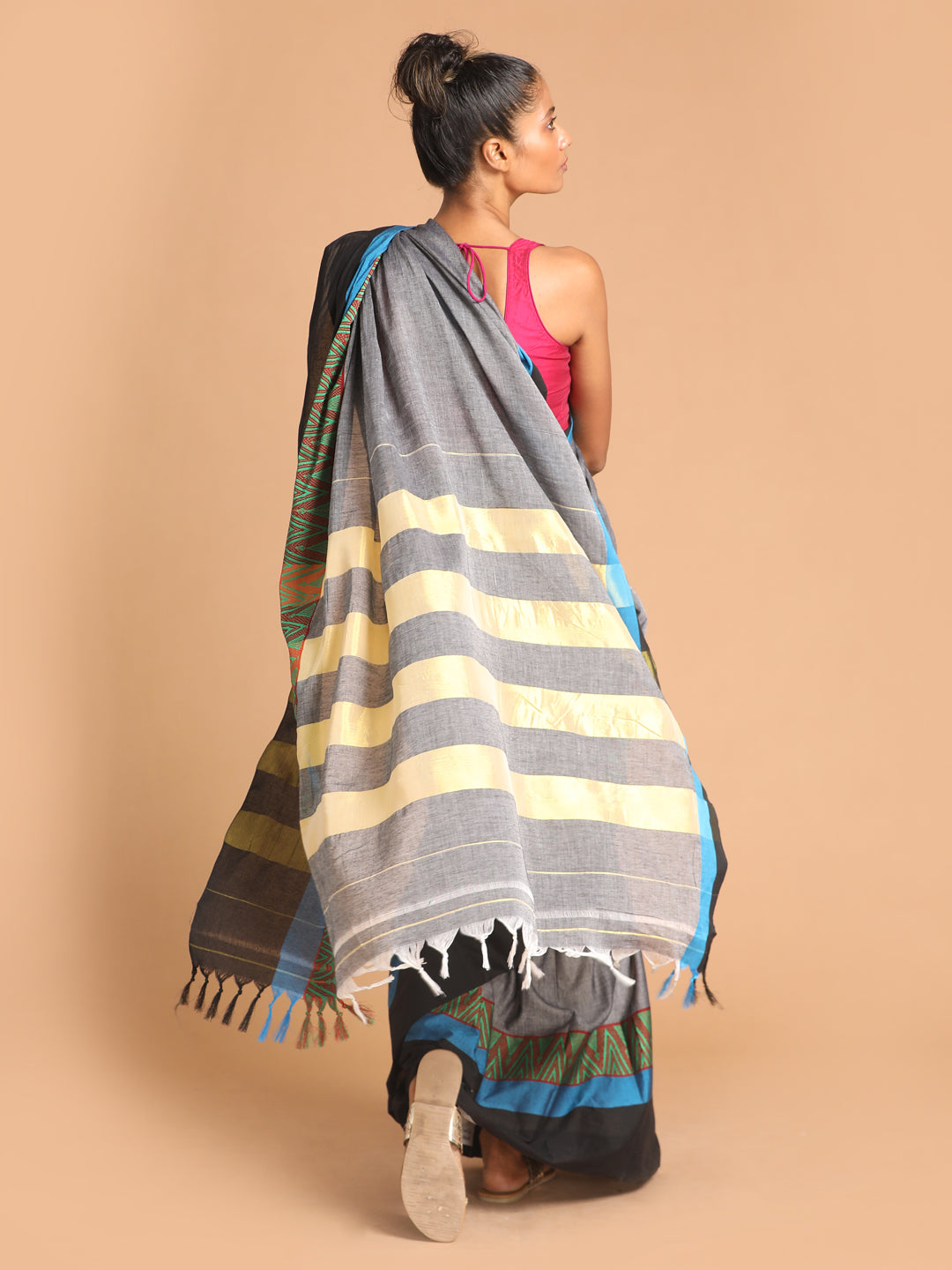 Indethnic Grey Pure Cotton Woven Design Saree - View 3