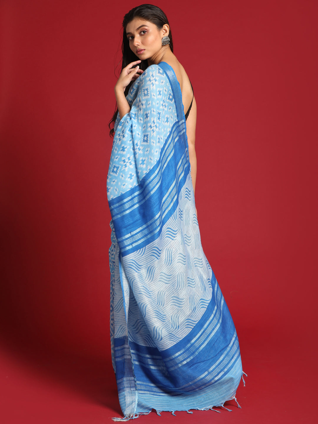 Indethnic Blue Liva Printed Saree - View 3