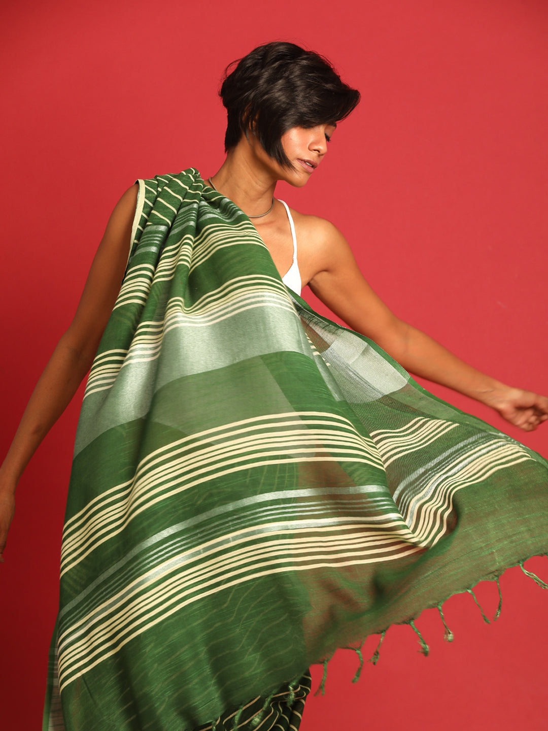 Indethnic Green Liva Printed Saree - View 1