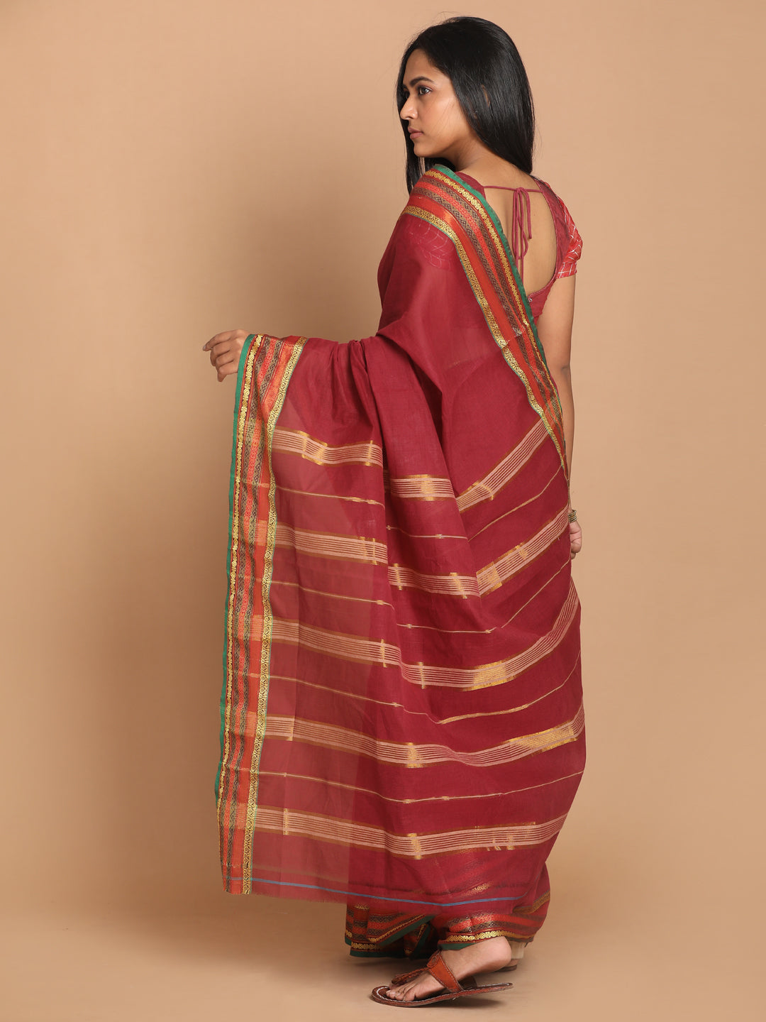 Indethnic Maroon Pure Cotton Solid Saree - View 3